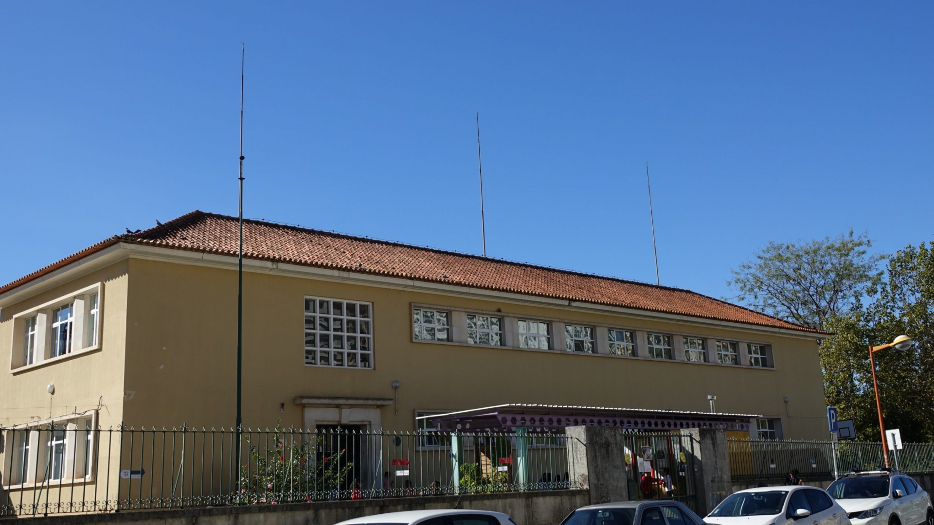 CM Coimbra investe 845.000€ na requalificação da EB1 da Solum (Anexas)