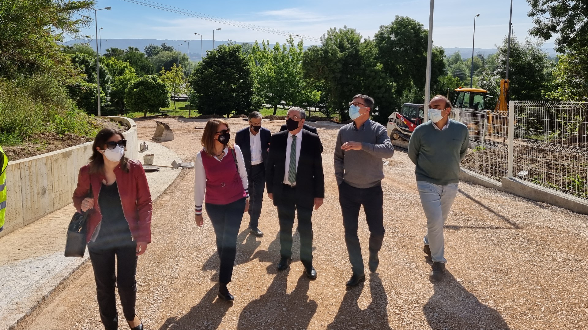 Construção de nova via na Cidreira e requalificação da escola de Antuzede decorrem a bom ritmo