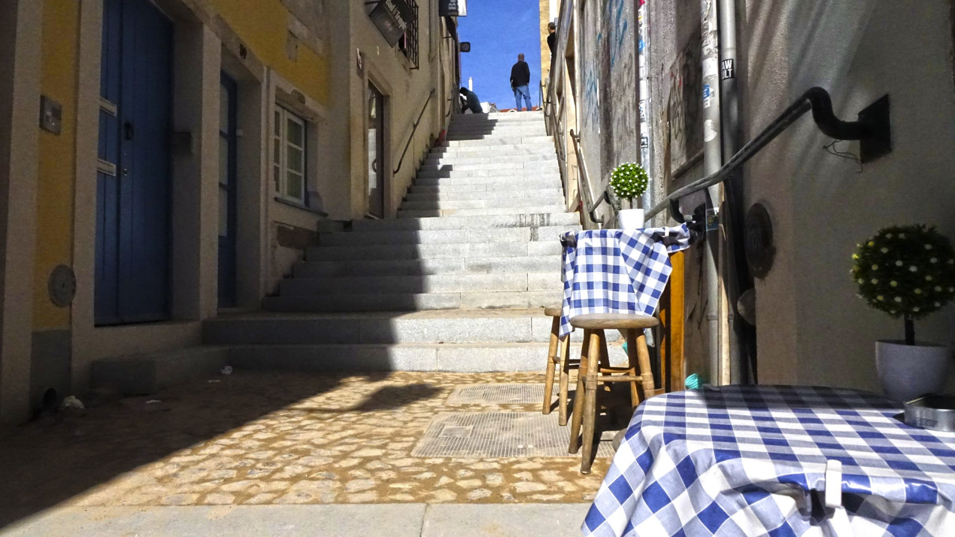Saiba tudo sobre as obras de requalificação da Rua e Largo do Quebra Costas, do Largo da Sé Velha e das Escadas e Beco da Carqueja, na Alta de Coimbra