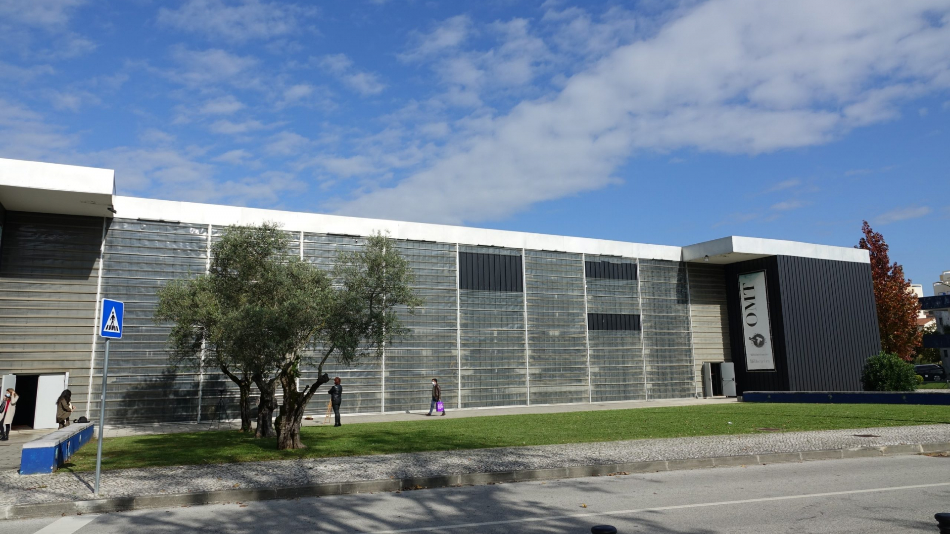 Câmara apoia associações que gerem equipamentos culturais municipais