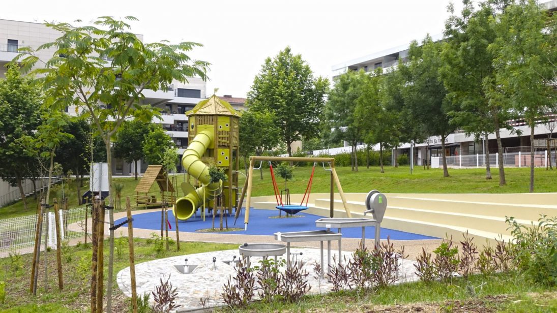 CM Coimbra inaugura quatro novos parques infantis no Dia da Criança