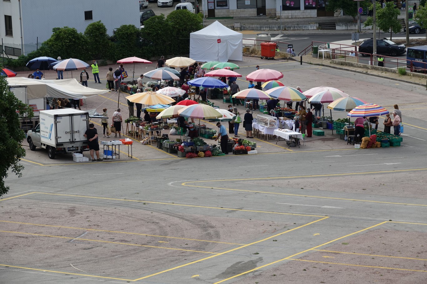 Câmara avança com procedimento para atribuição de lugares na feira do Bairro Norton de Matos