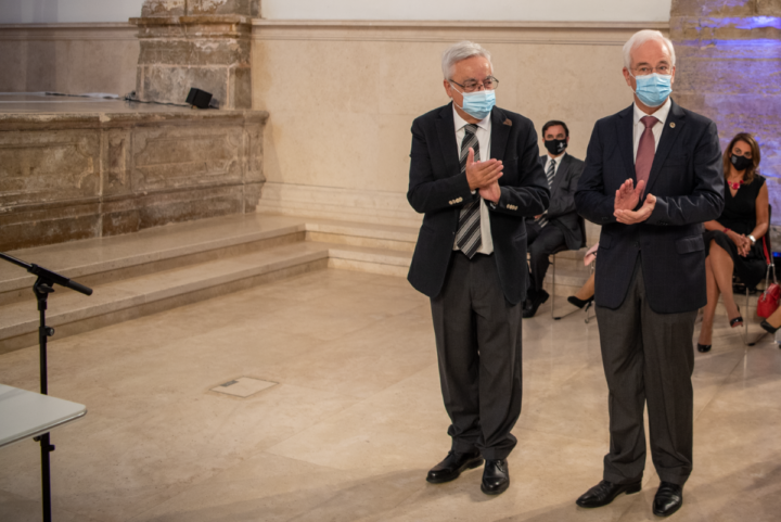 sem título-0097 (Custom)