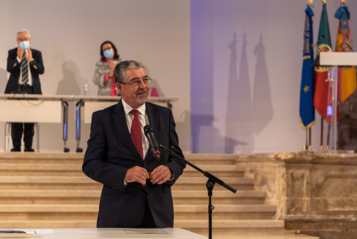 sem título-0549 (Custom)