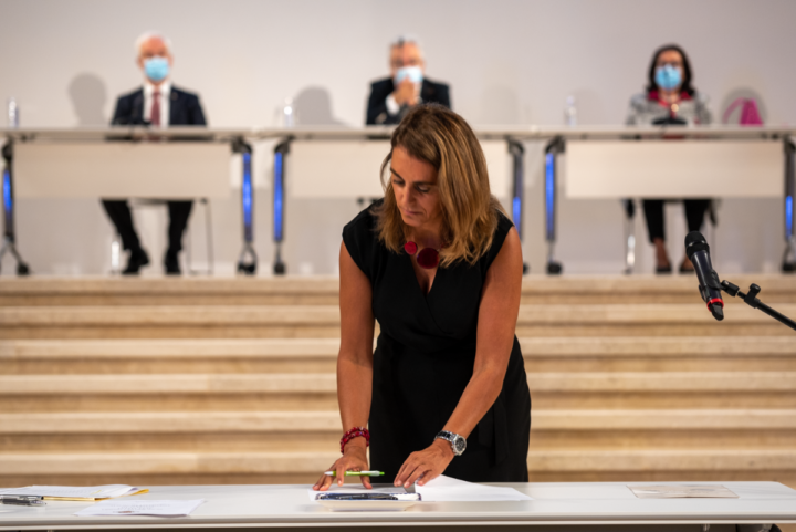 sem título-0625 (Custom)