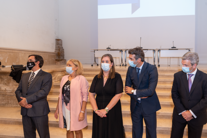 sem título-0727 (Custom)