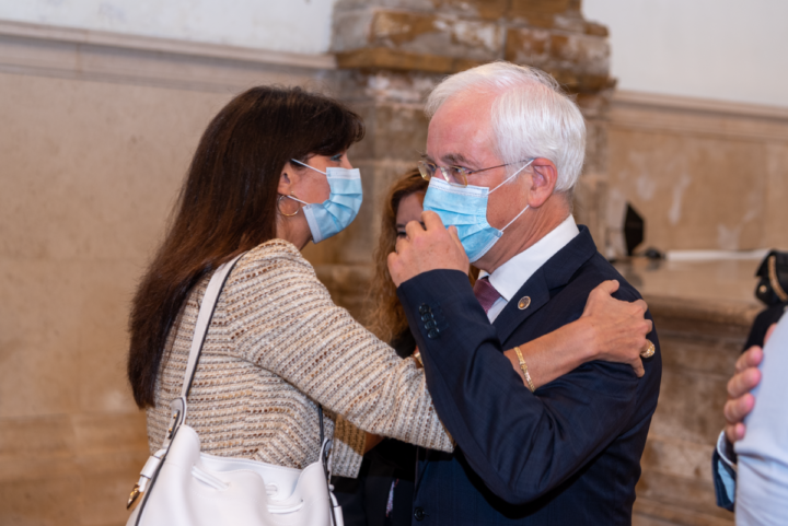 sem título-0735 (Custom)