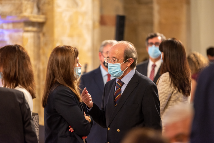 sem título-0743-2 (Custom)