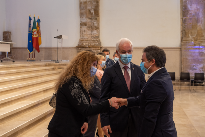 sem título-0840 (Custom)