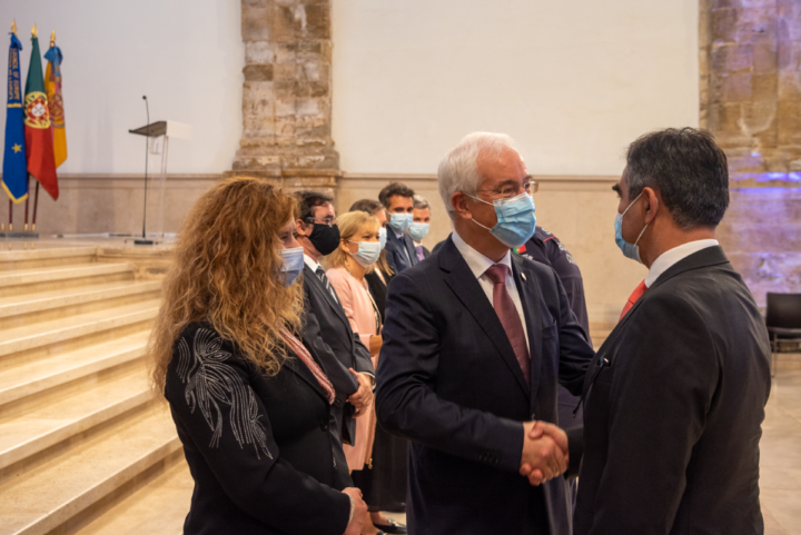 sem título-0881 (Custom)