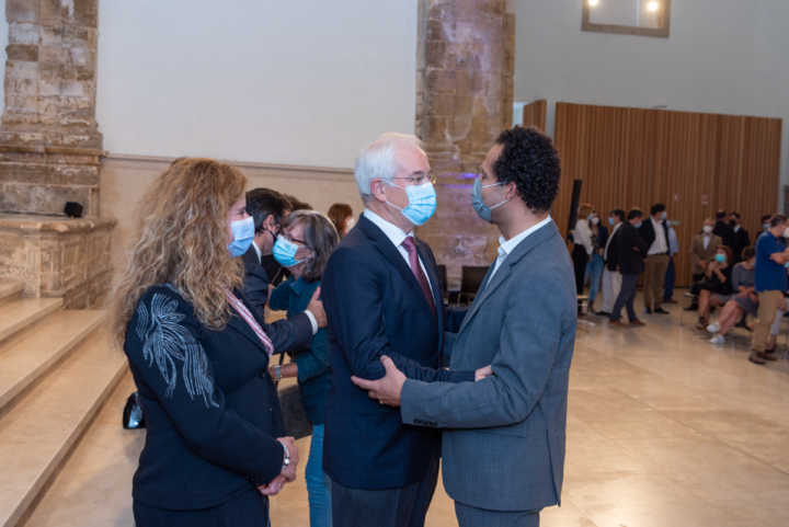 sem título-0916 (Custom)