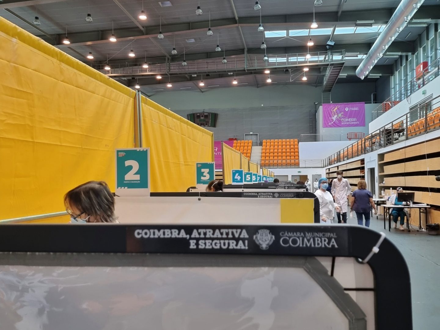 Centro de Vacinação de Coimbra passa para o Estádio Universitário