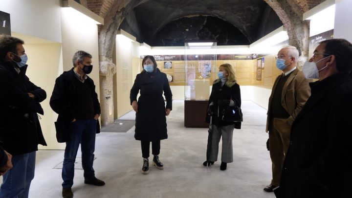 DSC00312 (Custom) (Custom)