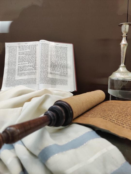 WhatsApp Image 2021-12-06 at 18.15.34 (1) (Custom)