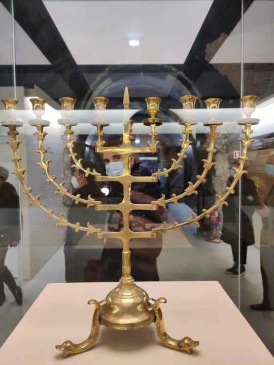 WhatsApp Image 2021-12-06 at 18.15.35 (2) (Custom)