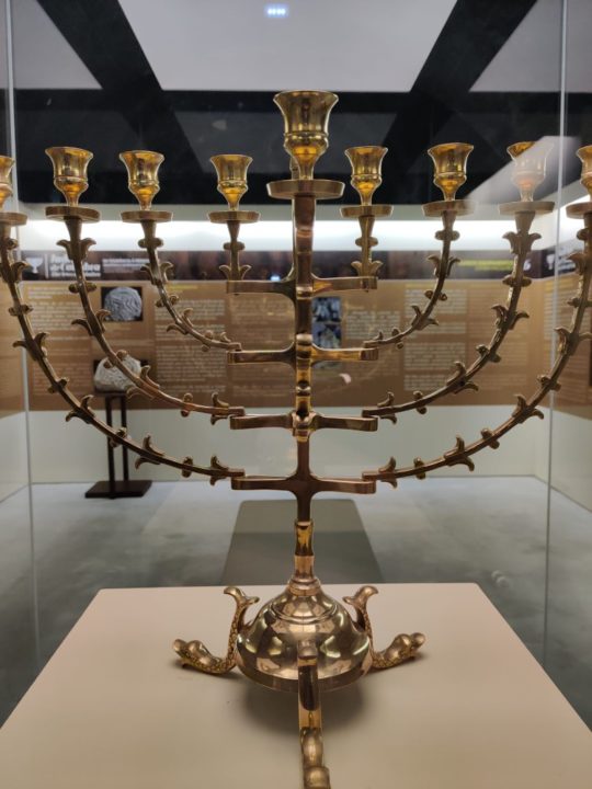 WhatsApp Image 2021-12-06 at 18.15.37 (4) (Custom)