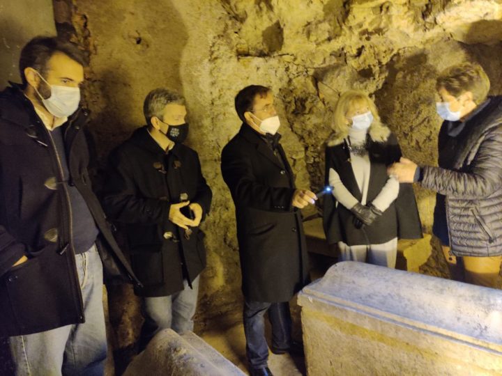 WhatsApp Image 2021-12-06 at 18.15.49 (3) (Custom)