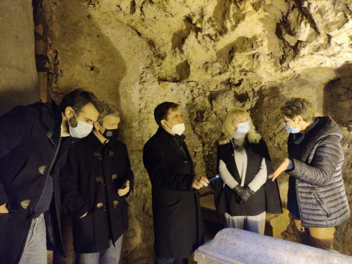 WhatsApp Image 2021-12-06 at 18.15.49 (5) (Custom)