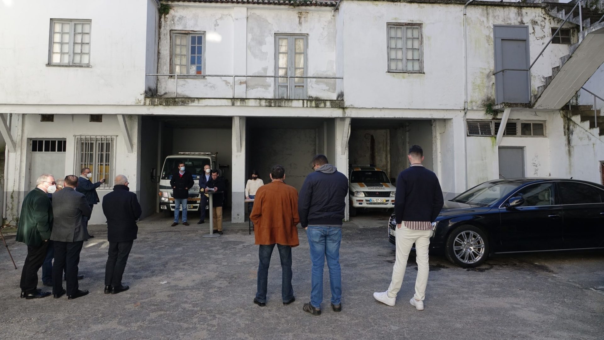 Venda do Audi vai permitir comprar dois autocarros para os SMTUC