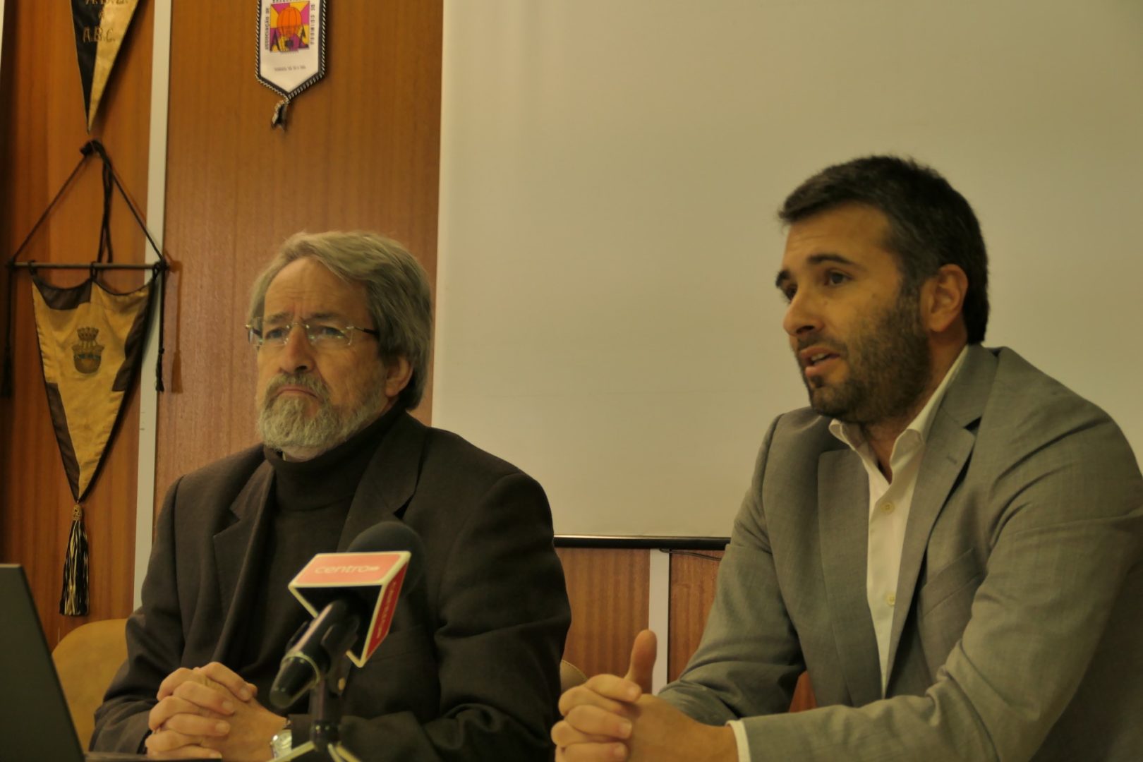 CM de Coimbra apela a entendimento entre clubes de basquetebol do concelho