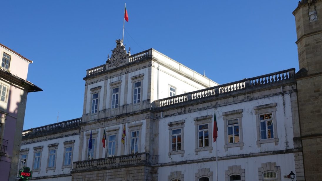 Municípios de Coimbra e Quelimane (Moçambique) estabelecem protocolo de cooperação