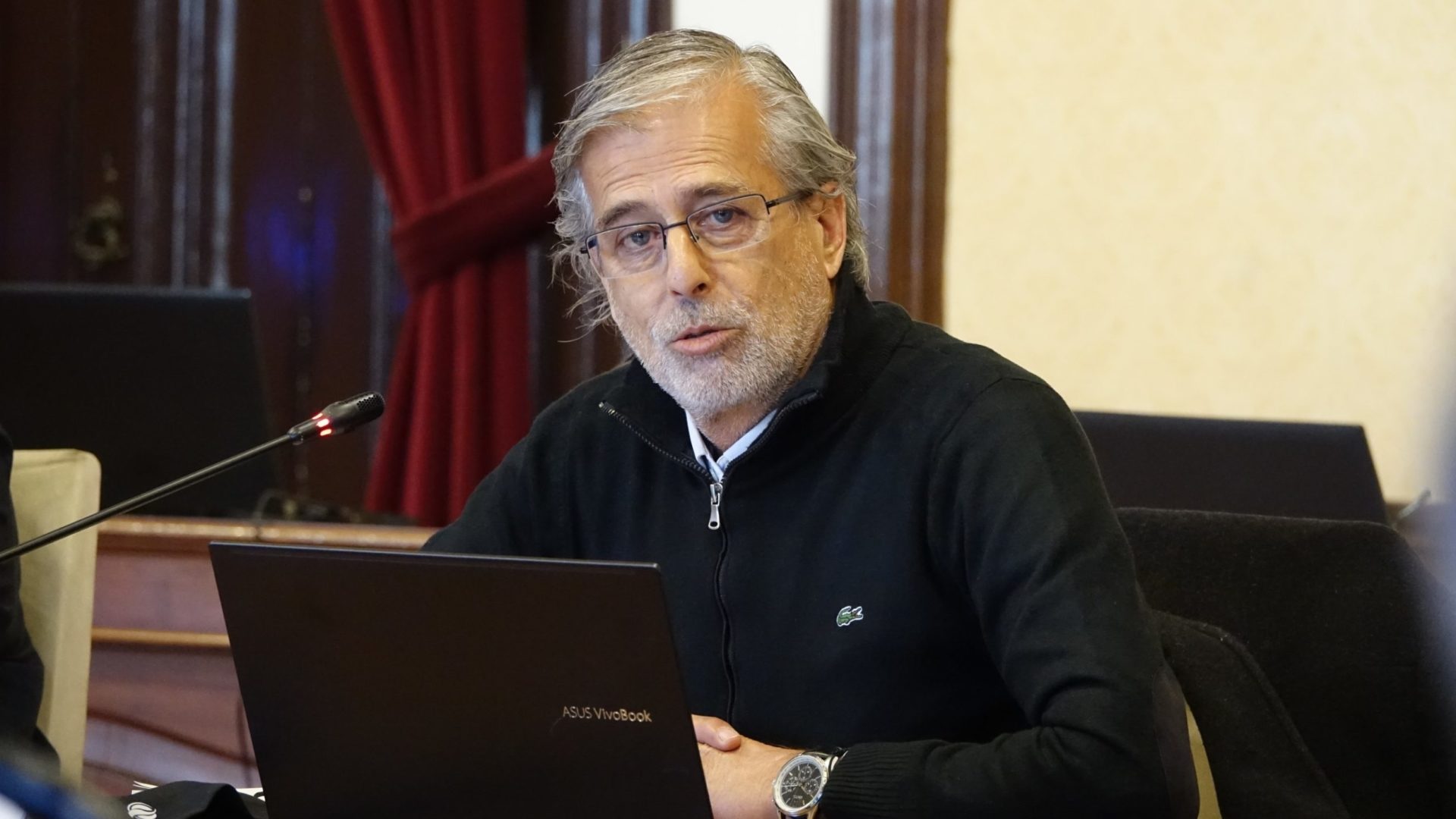 Câmara aprova atribuição de Medalha de Ouro da Cidade de Coimbra a Carlos Cidade