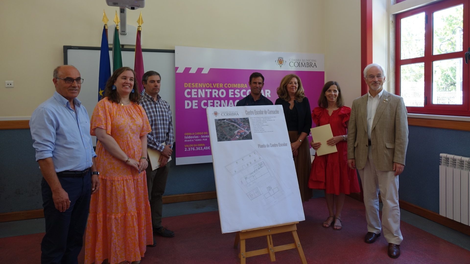 Construção do novo Centro Escolar de Cernache arrancou hoje