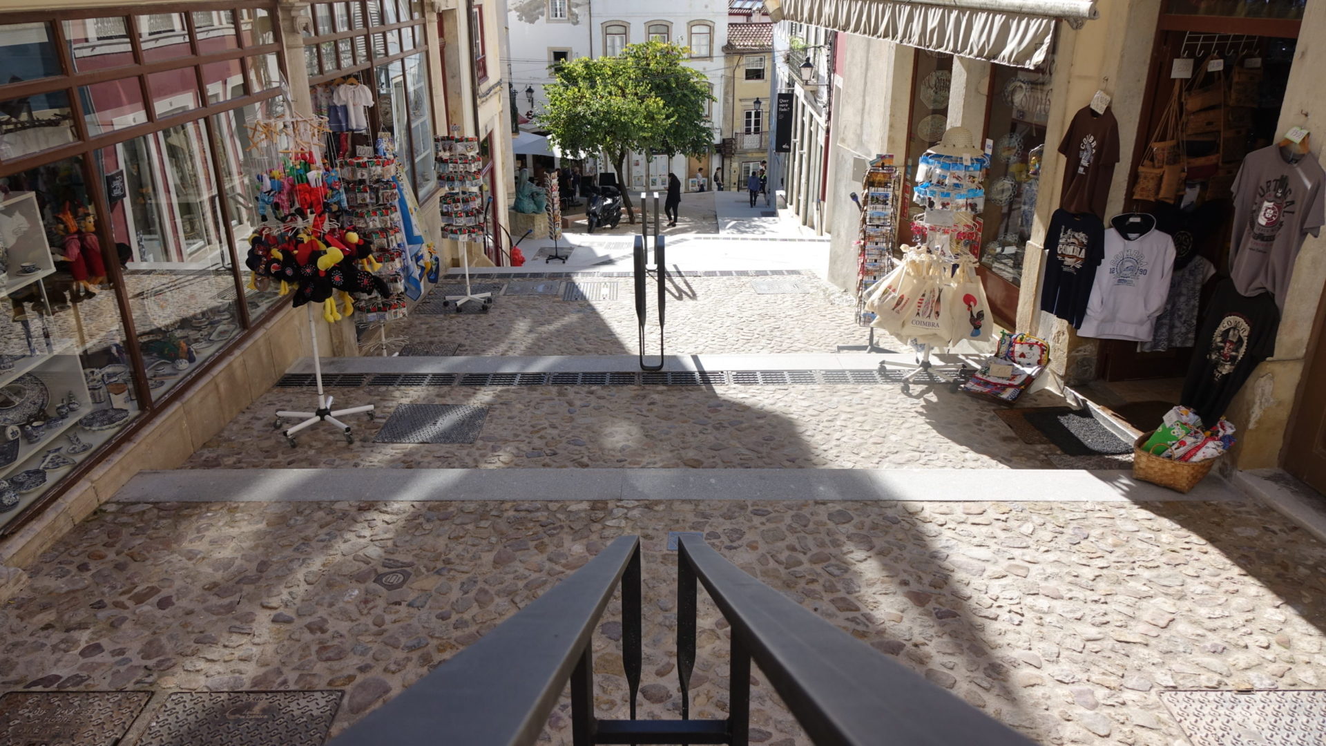 Câmara e Forum Coimbra incentivam comércio do centro histórico