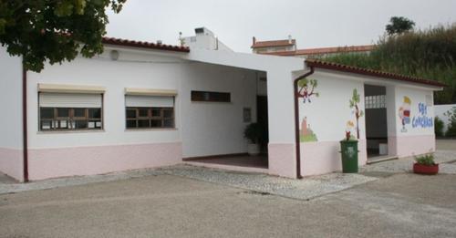 CM Coimbra analisa anteprojeto de requalificação da EB1 da Conchada