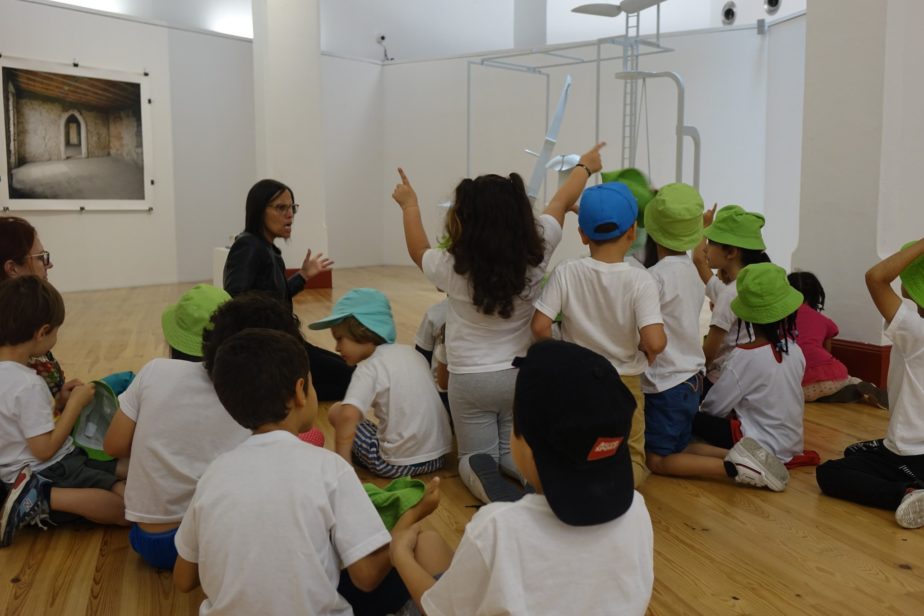 Museu Municipal propõe atividades para a infância e desenho assistido no Centro de Arte Contemporânea