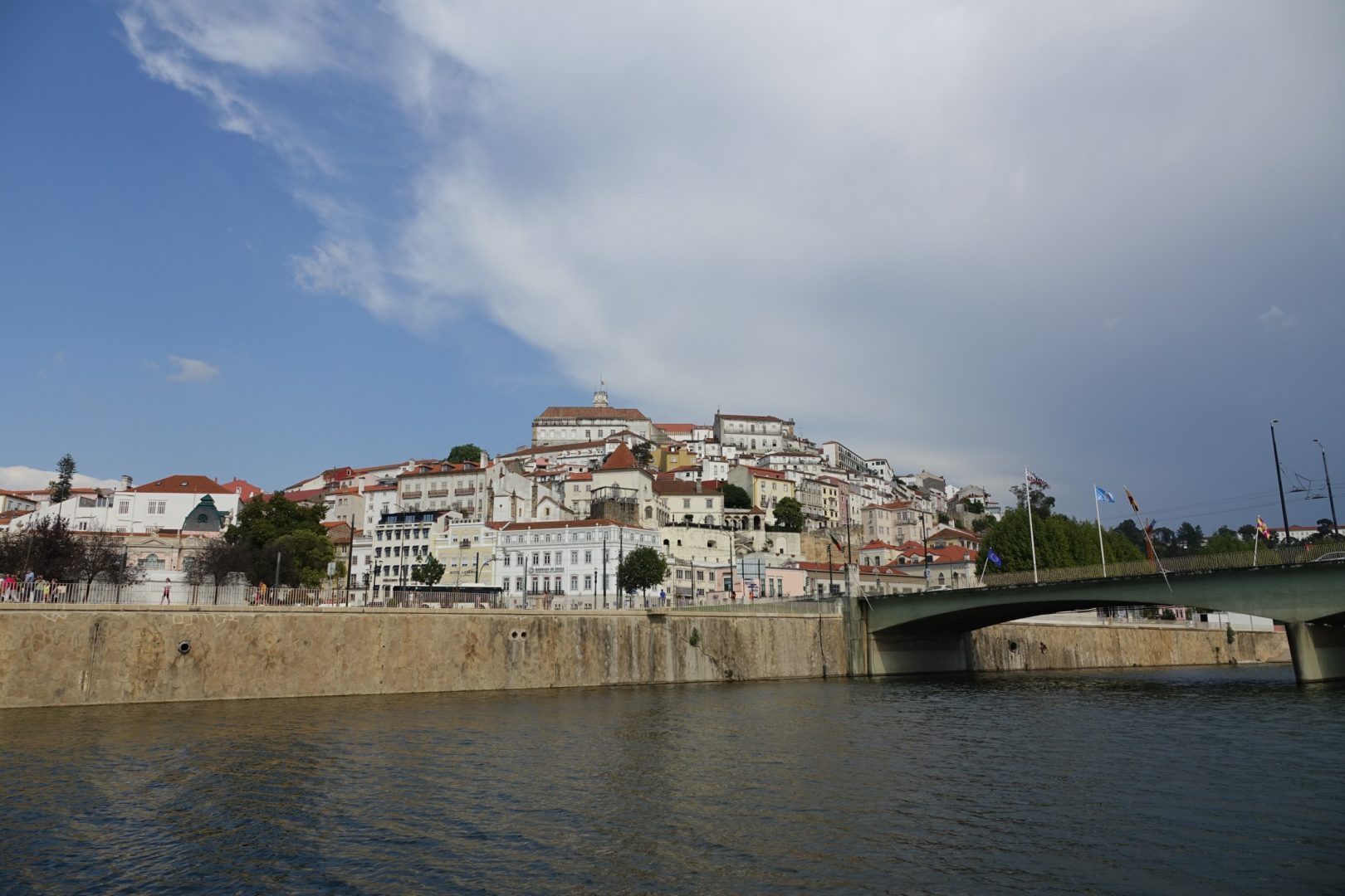 CM de Coimbra vai estabelecer protocolo com CIM-RC para acesso à Bolsa Nacional de Alojamento Urgente e Temporário