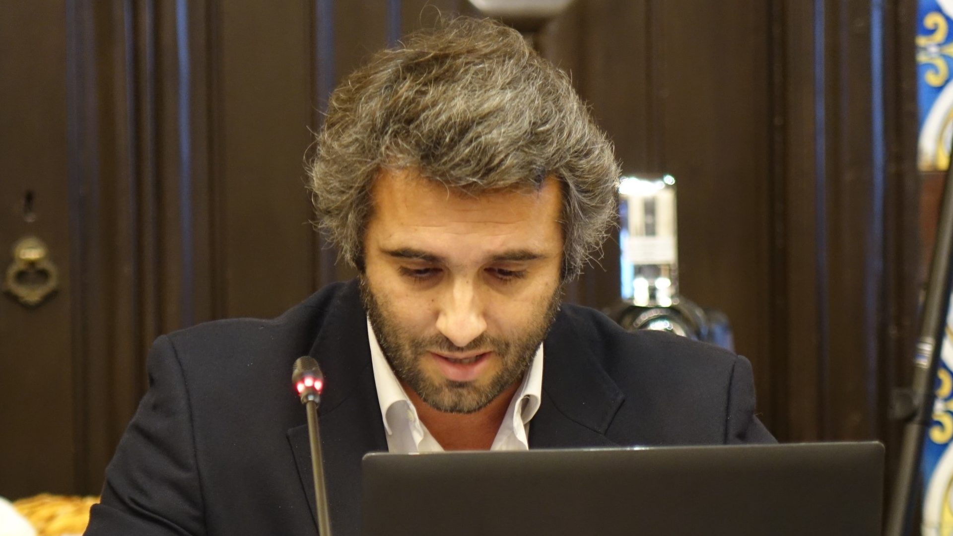 Intervenção inicial do vereador Carlos Lopes | Reunião de Câmara, 31 de outubro