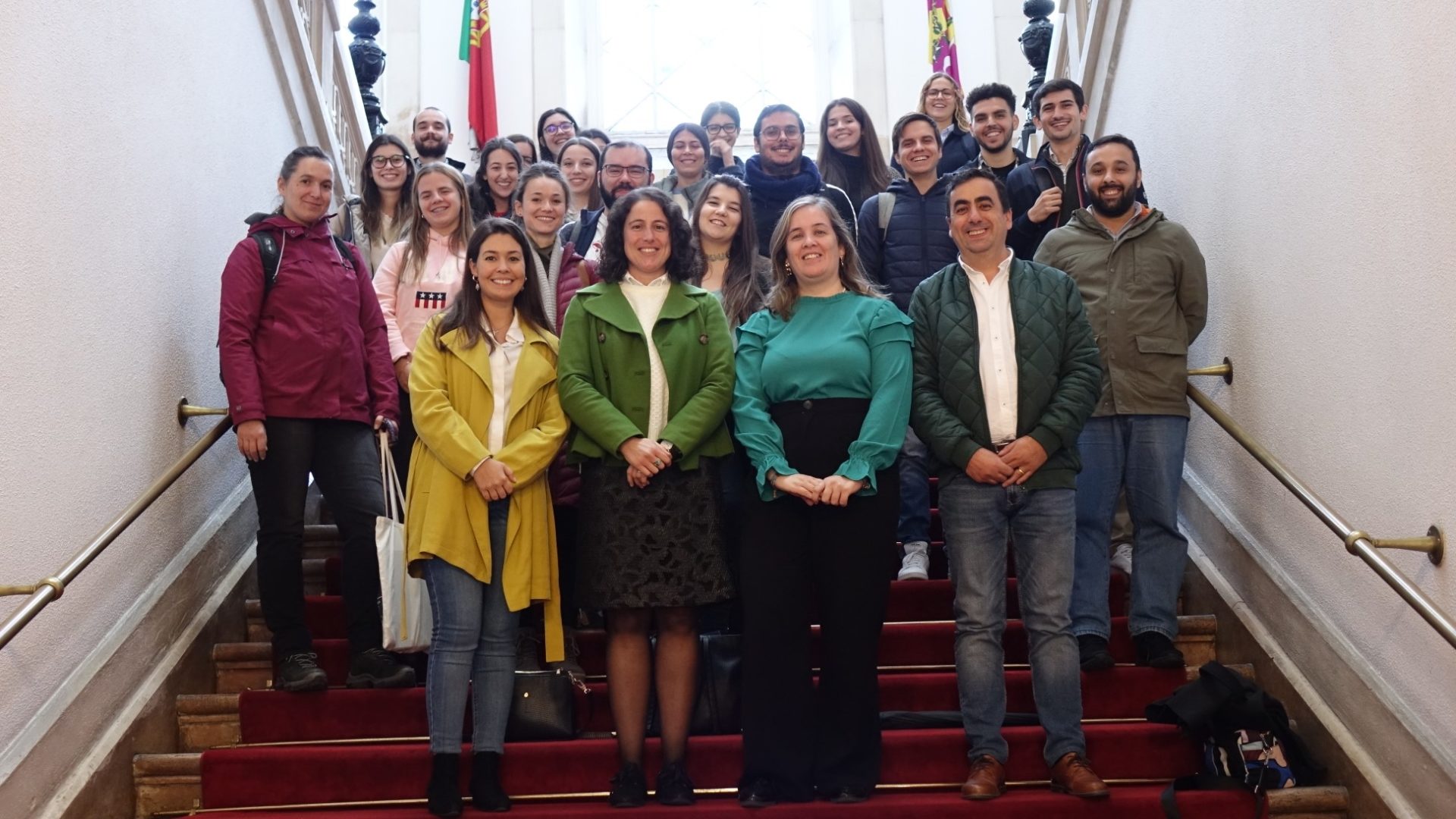 Alunos de geografia da UC recebidos nos Paços do Concelho