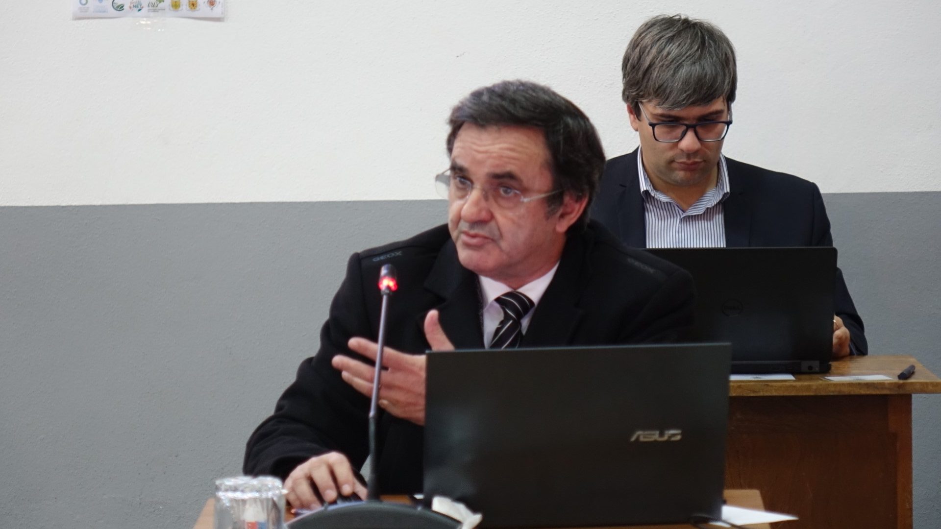 Intervenção inicial do vice-presidente Francisco Veiga | Reunião de Câmara, 28 de novembro