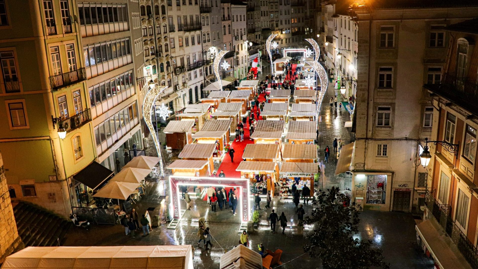Mercado de Natal com Banca Social para apoiar instituições de Coimbra