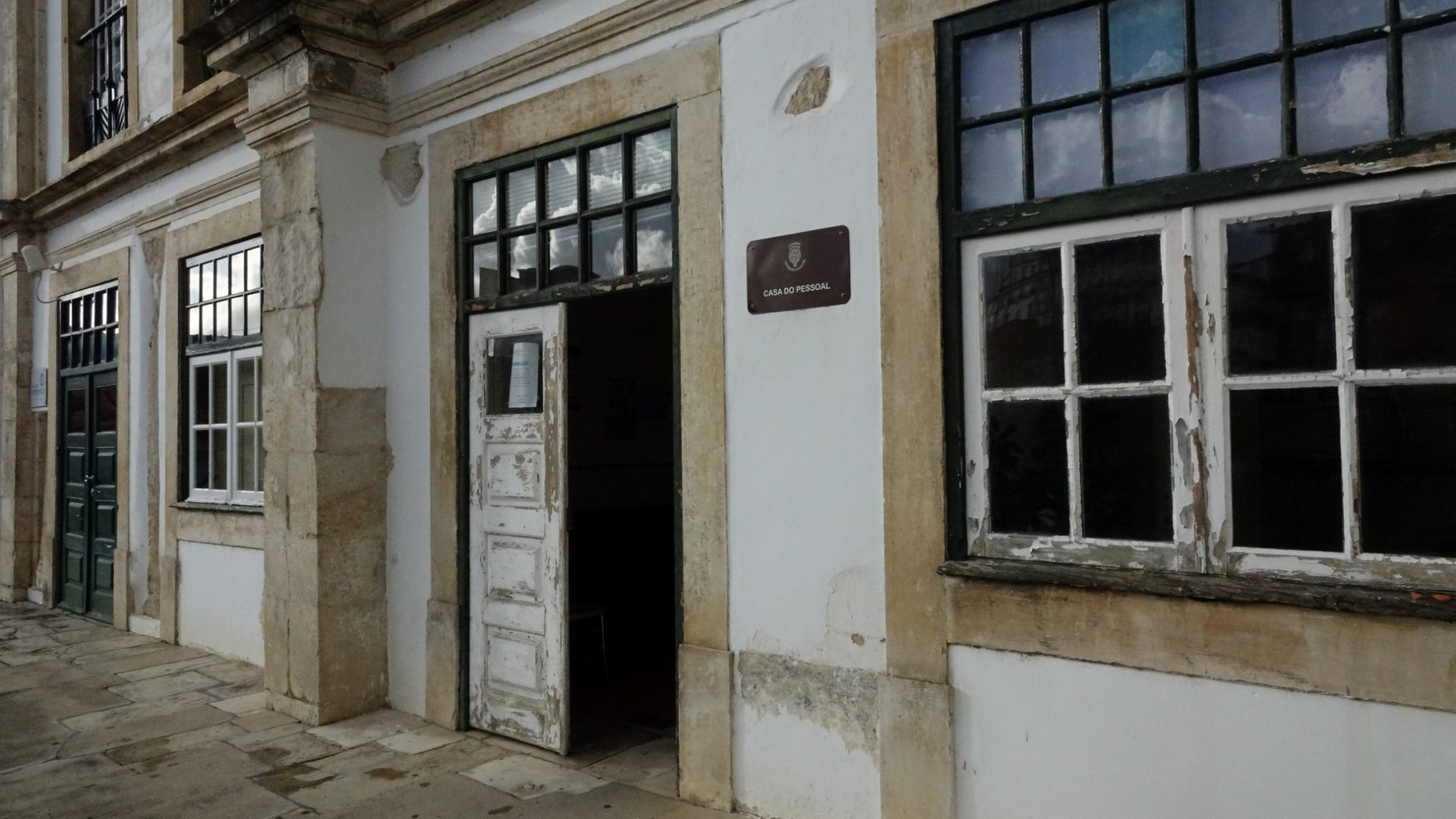 CM de Coimbra apoia Casa de Pessoal com 77.500 euros