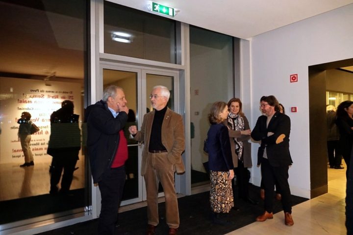 batch_DSC02096 (Custom) (Custom)