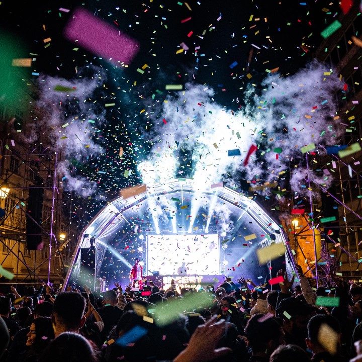 5AF6F428-DF1F-41AD-9861-974D20436DCB (Custom)