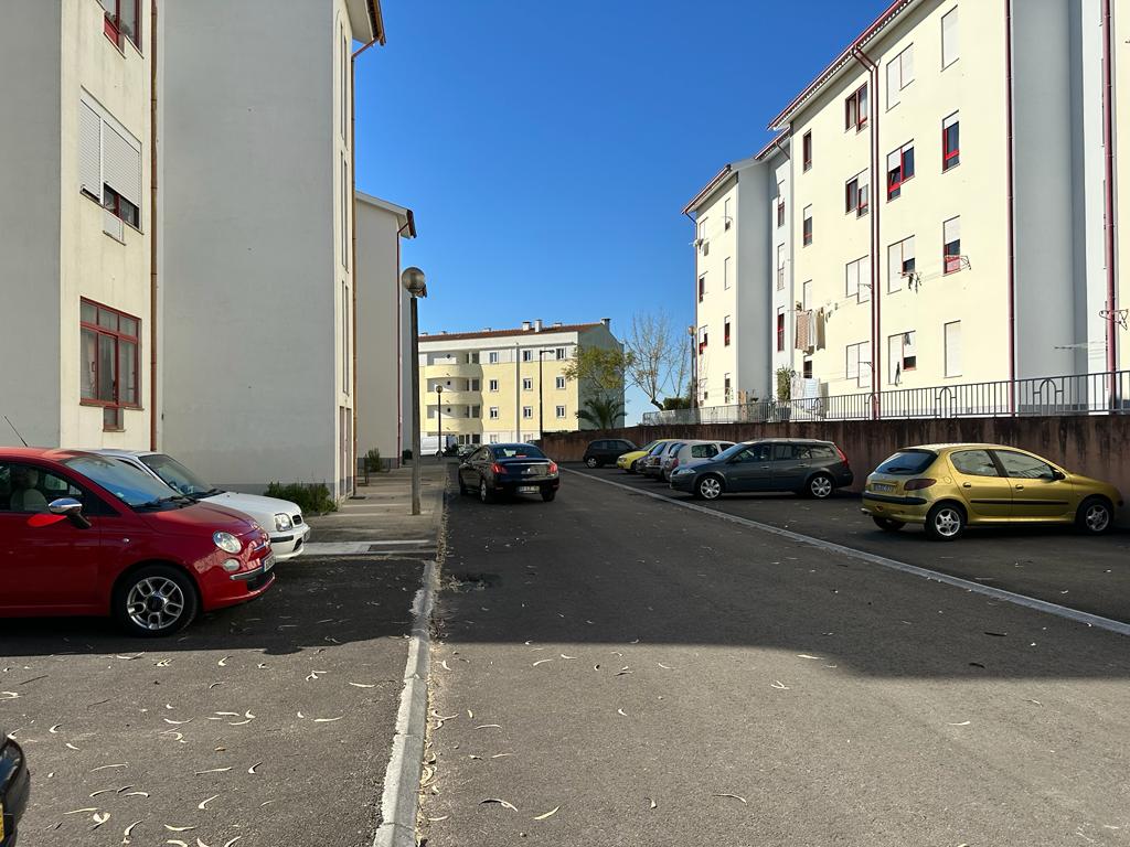 CM de Coimbra concluiu empreitada nas transversais da rua Cidade de São Paulo