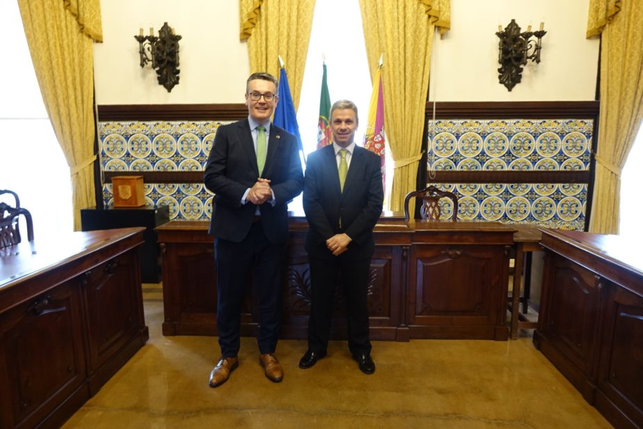 Embaixador da Irlanda recebido na Câmara Municipal de Coimbra