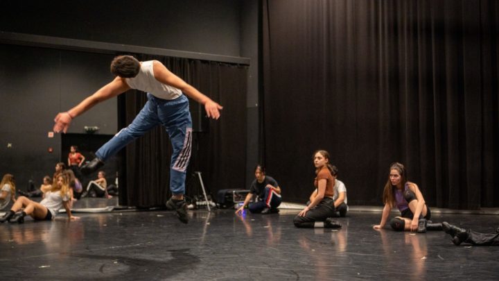 0001-429-Custom-2-scaled_1920x1080_acf_cropped