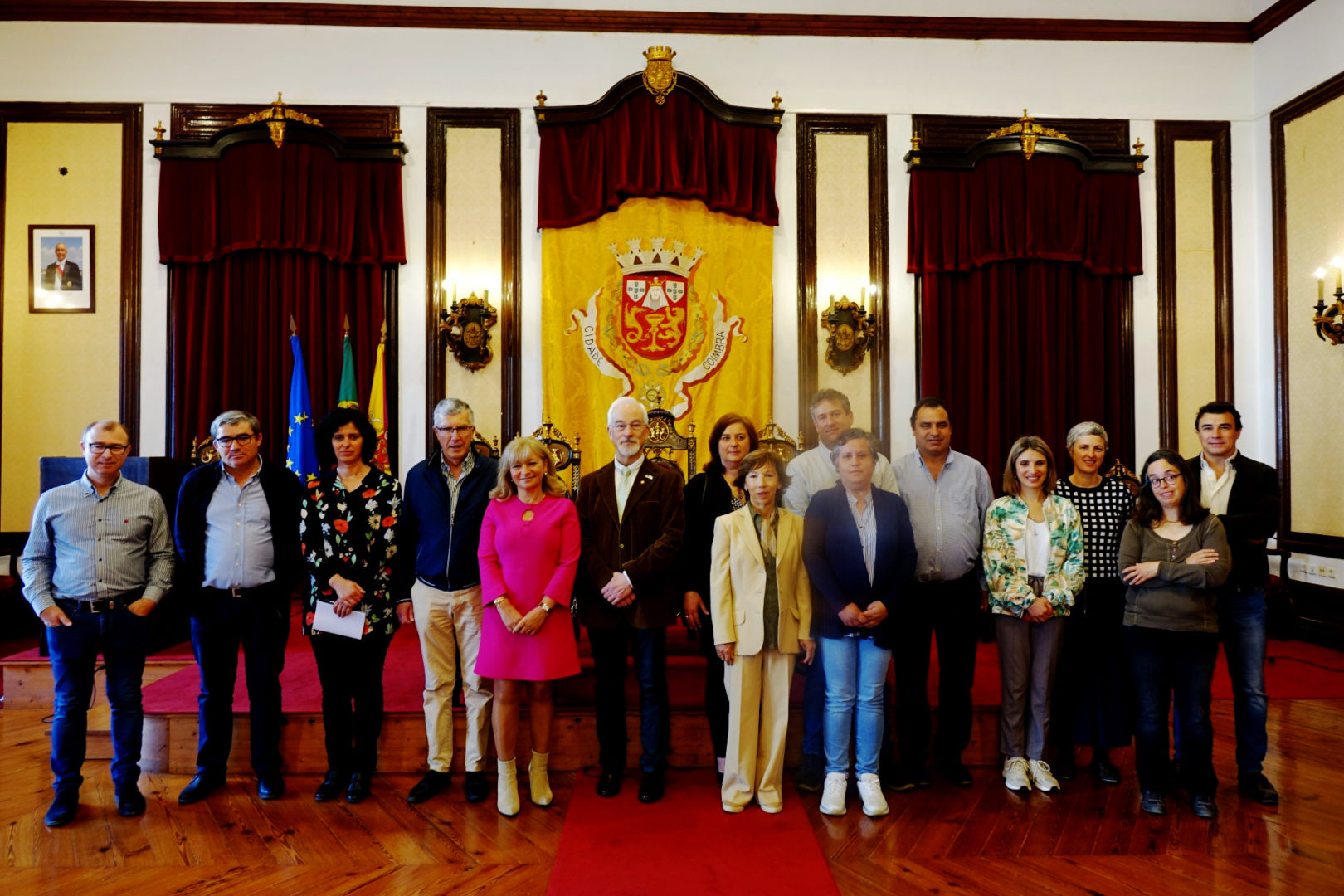 CM de Coimbra vai continuar a requalificação da Calçada Santa Isabel com nova empreitada no valor de mais de 630 mil euros