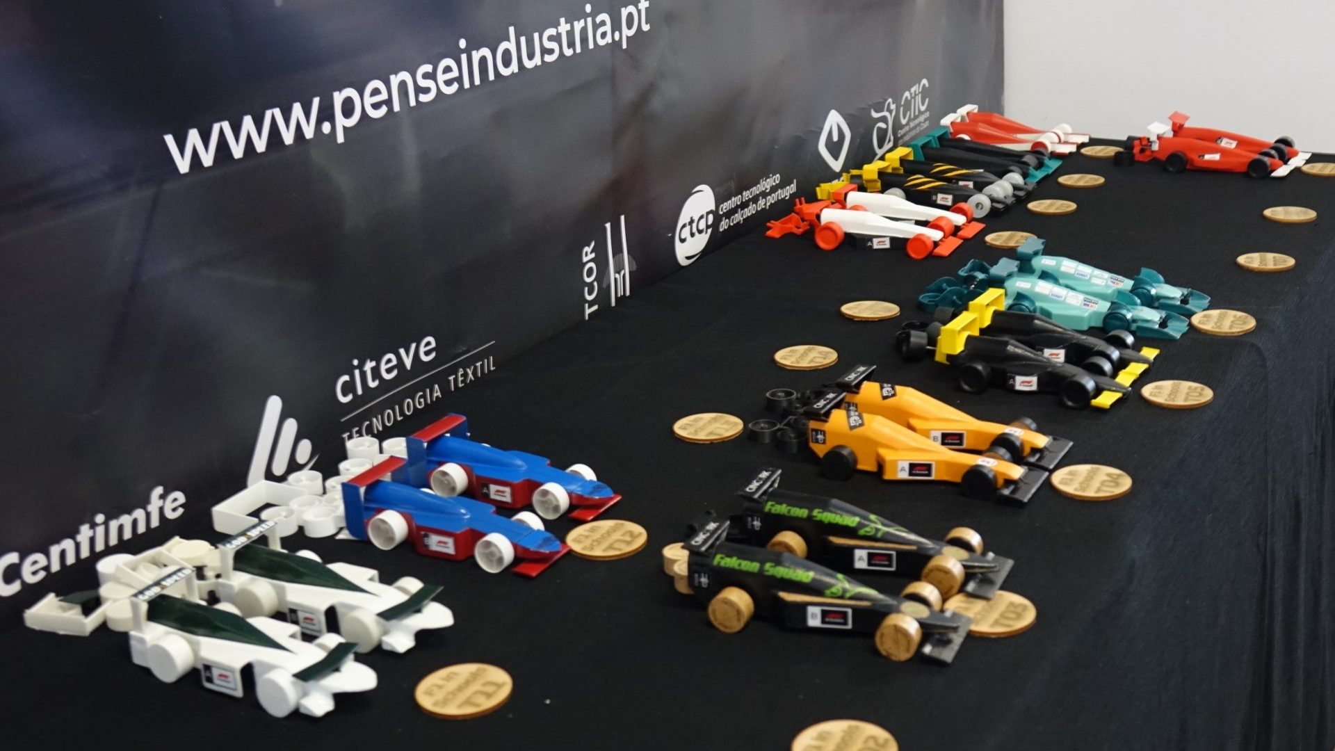 CM de Coimbra apoia final regional do F1 in Schools na Escola Secundária Avelar Brotero