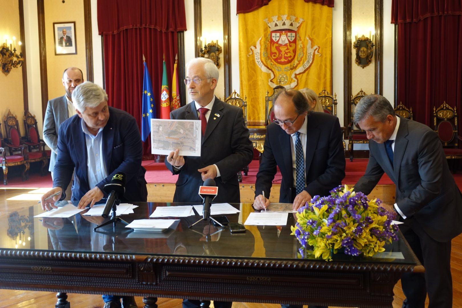 CM de Coimbra cede à Metro Mondego terreno junto ao antigo Pediátrico para a paragem de Celas