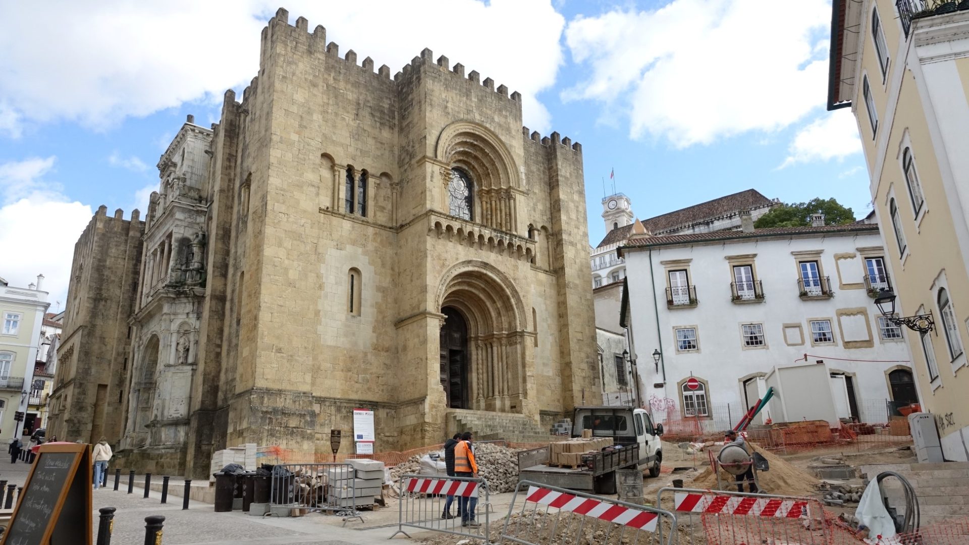 Luz verde para as obras no Largo da Sé Velha