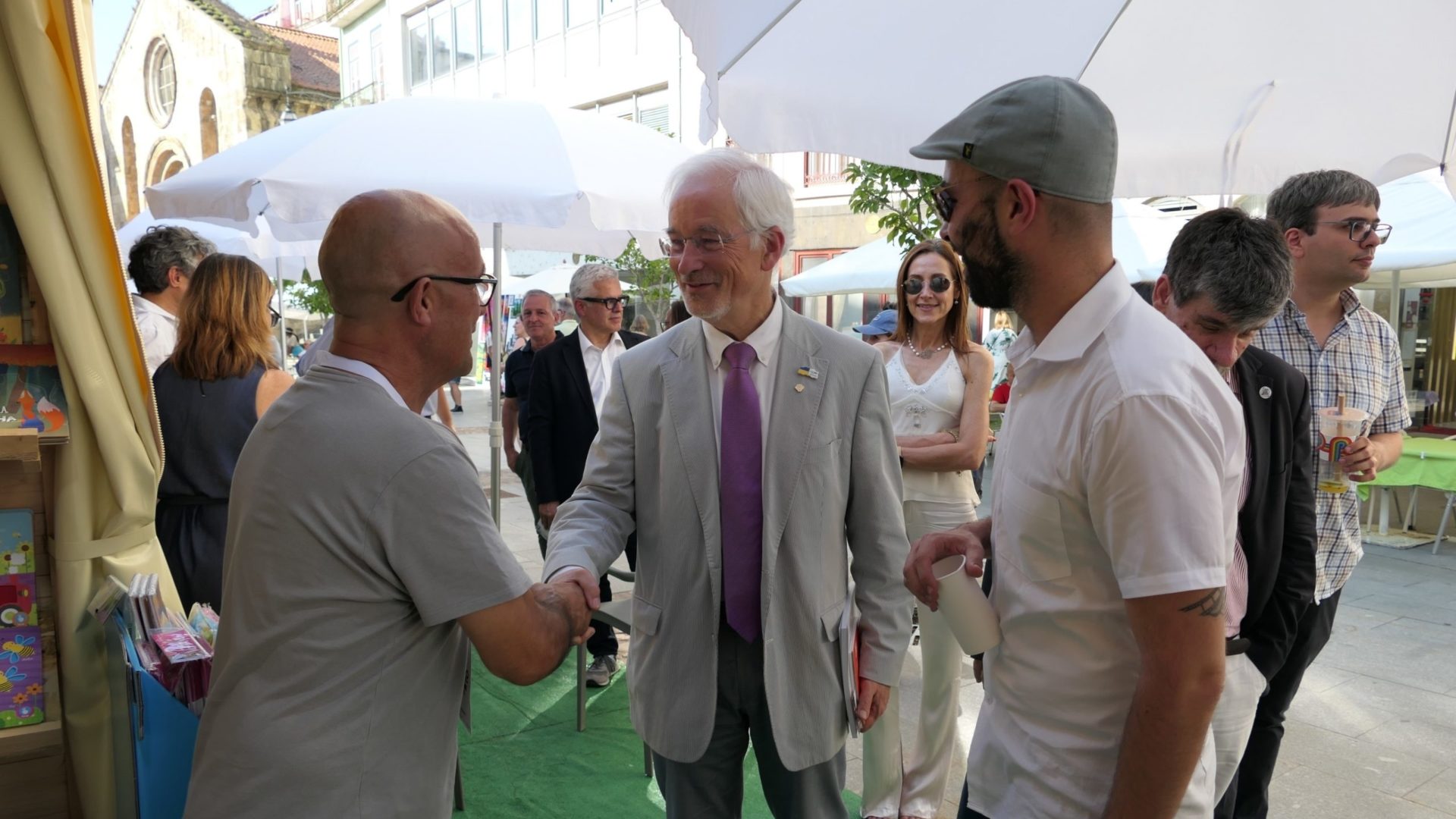 Feira do Livro de Coimbra assume importância na reanimação da Baixa da cidade