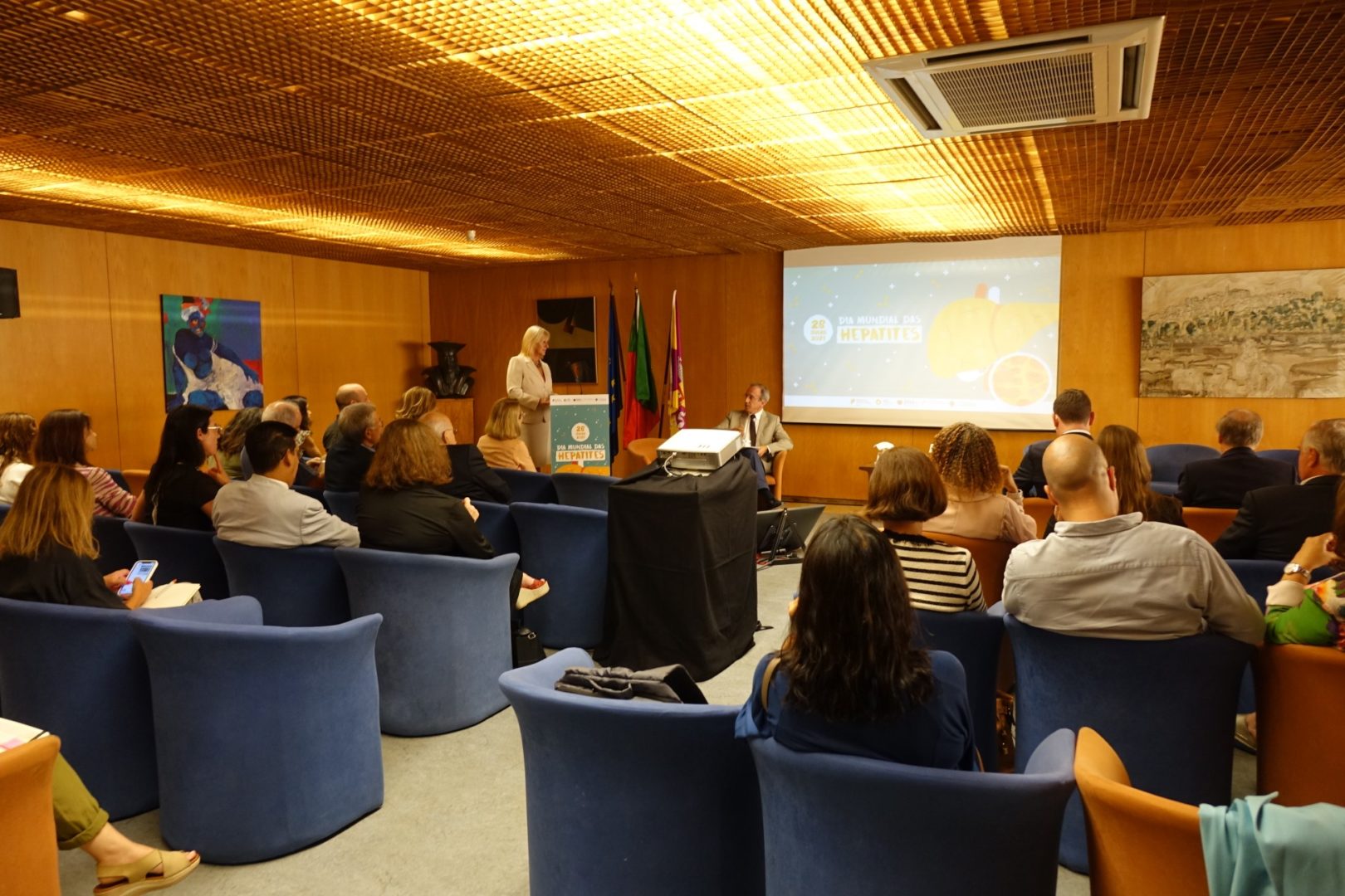 Dia Mundial de Hepatites comemorado em Coimbra e Município prepara adesão à rede Fast Track Cities