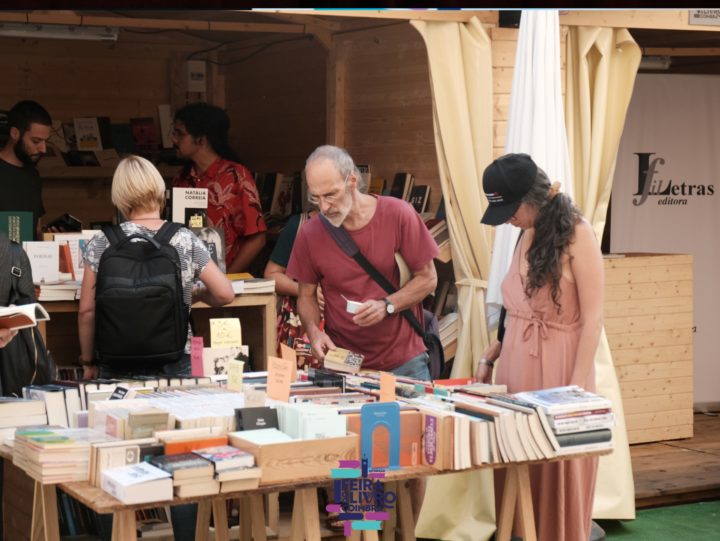 _MG_1982 (2) (Custom)