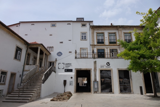 Município renova cedência da Ala Central do Antigo Colégio das Artes à Cena Lusófona