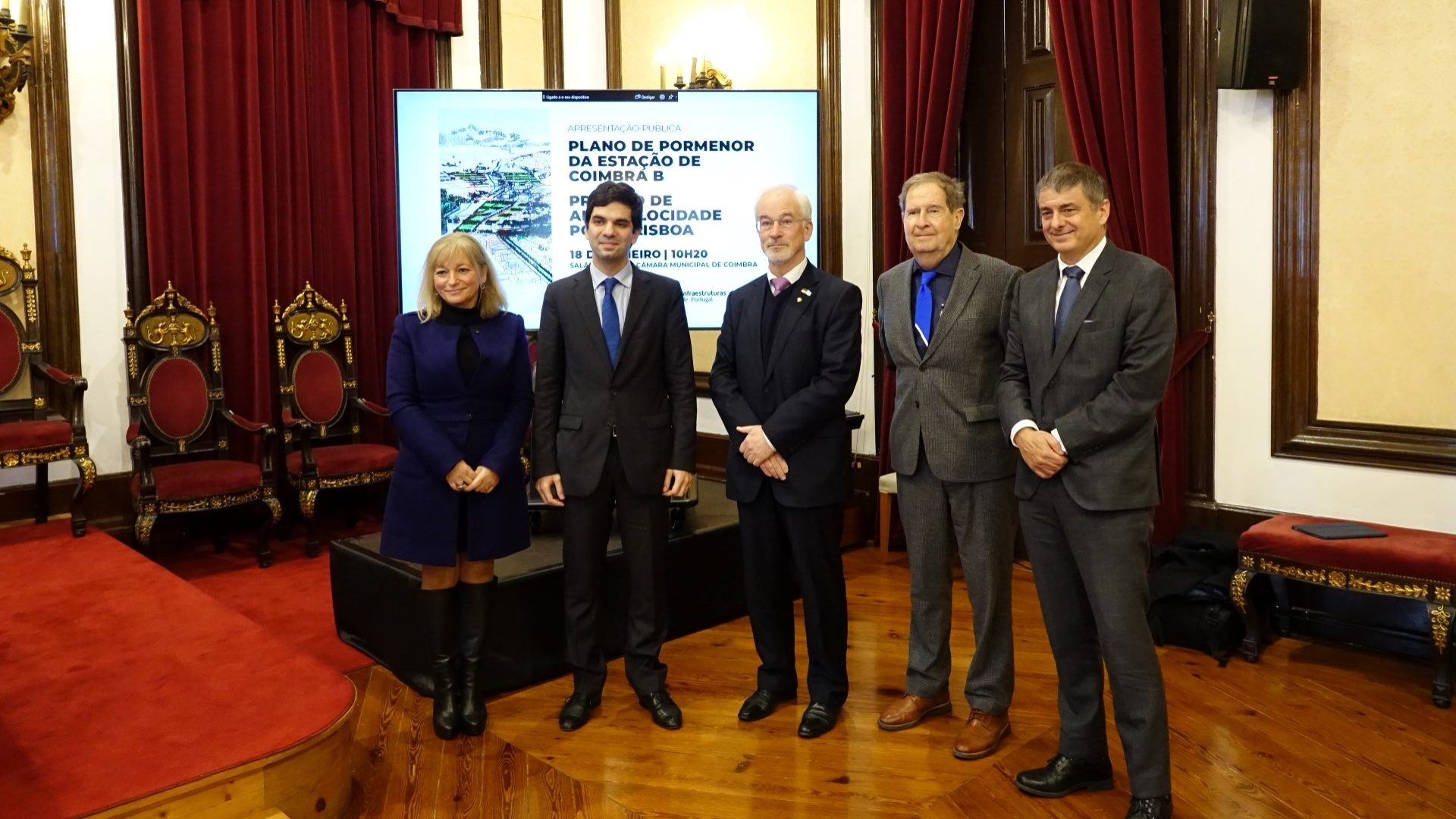 IP contrata arquiteto Joan Busquets para Plano de Pormenor da estação de Coimbra